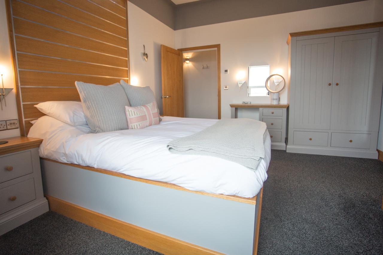 The Oceanic Luxury Aparthotel Falmouth Eksteriør bilde